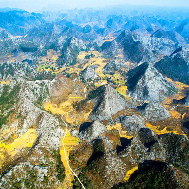 Cao nguyên đá Đồng Văn (hay sơn nguyên Đồng Văn)