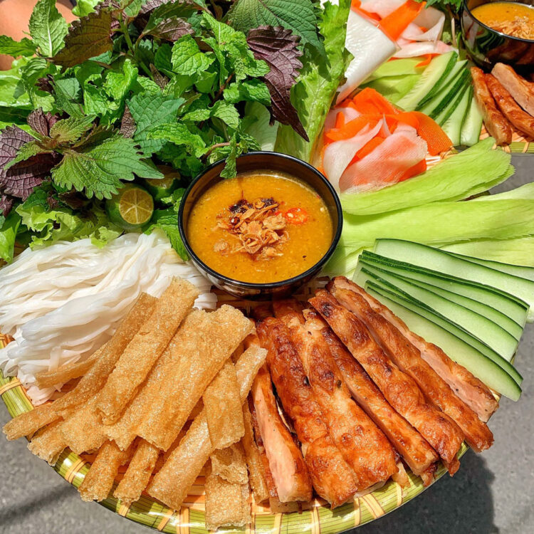 Đặc sản Nem Nướng Nha Trang