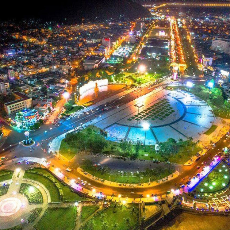 Quảng trường Nguyễn Tất Thành - Quy Nhơn Bình Định